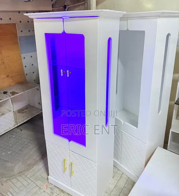 High Quality Kitchen Cabinet - 1