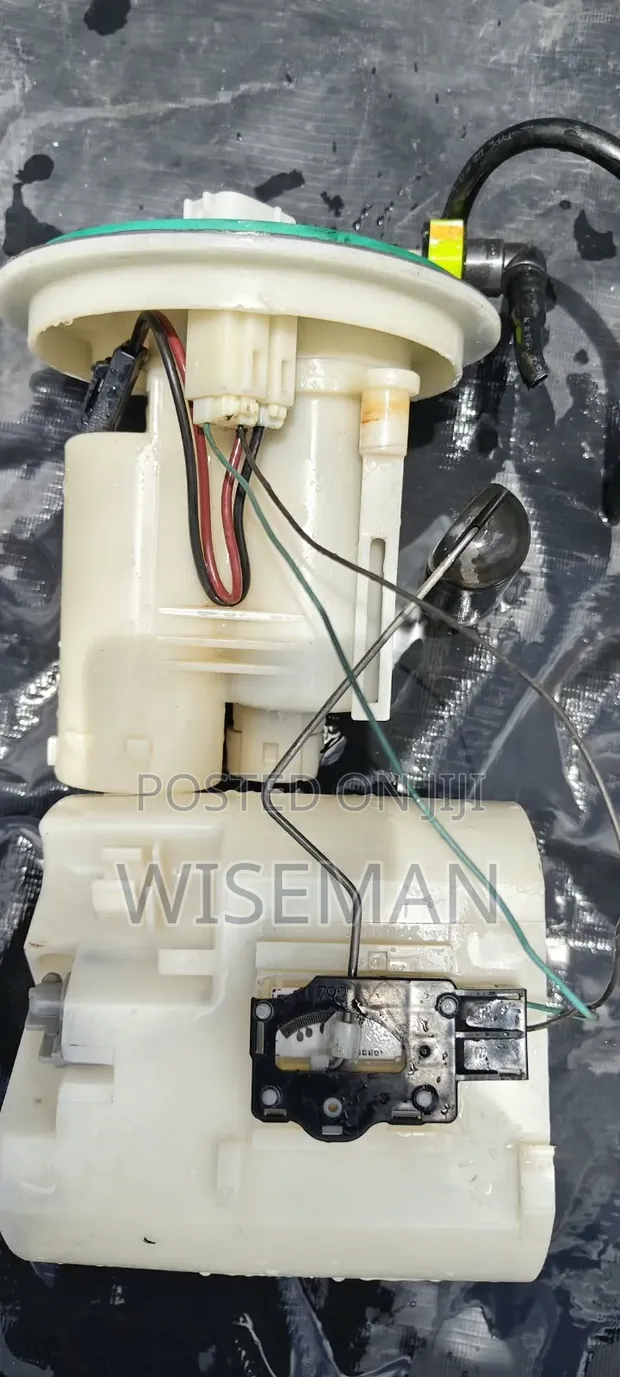 Toyota Vellfire Fuel Pump - 1