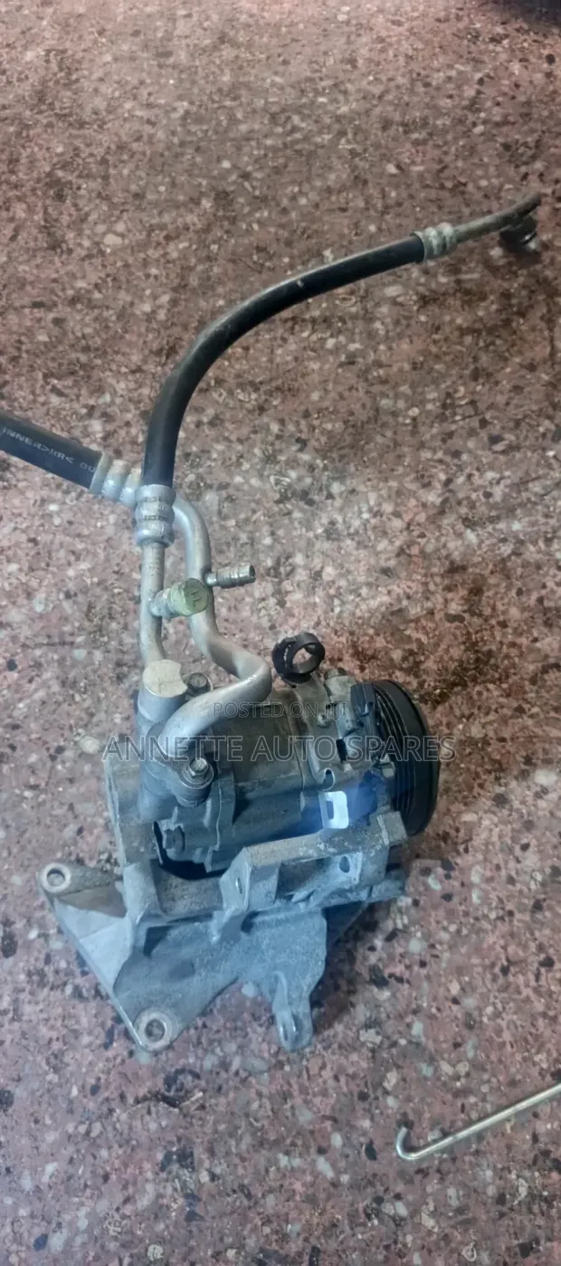 Subaru Impreza A/C Compressor EL15 - 1