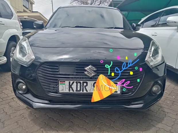 Suzuki Swift Hybrid 2017 Nyeusi - 1
