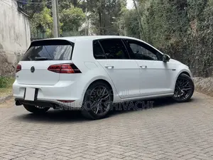 Volkswagen Golf GTI 2014 Nyeupe