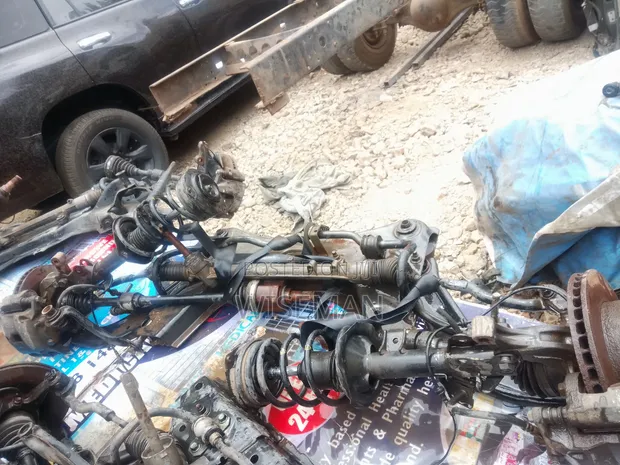 Nissan Vanette MV200 Axle Mbele - 1