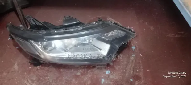 Mitsubishi Outlander 2015 Headlight - 1