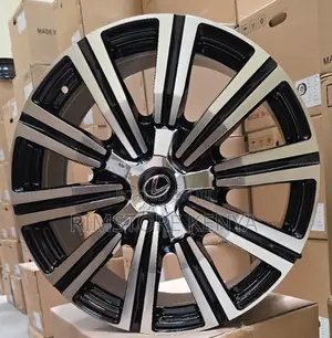 Magurudumu ya Lexus 18-Inch - Nyeusi & Fedha (Set Kamili)