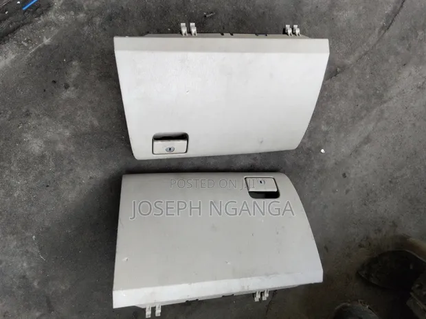 Toyota Land Cruiser Prado 120 Glove Box - 1