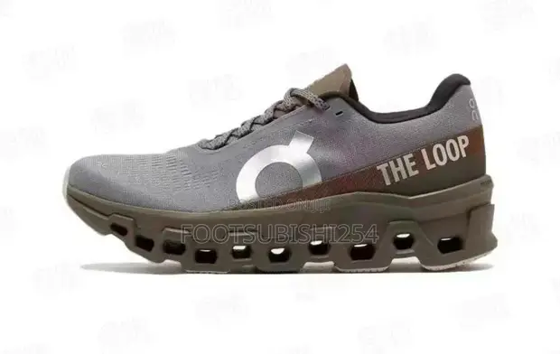 On Cloud X Sneakers za Kufanya Mazoezi - 1