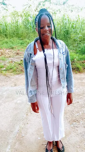 Valentine - CV ya Usafi na Uoshaji Nyumba