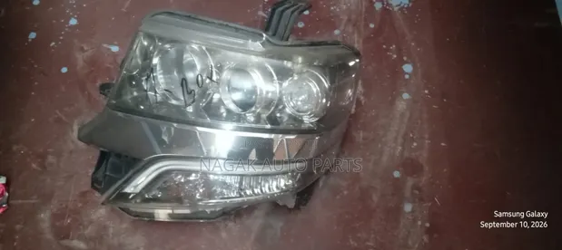 Honda N Box 2013 Xenon Headlight - 1