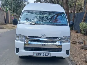 Toyota HiAce 2019
