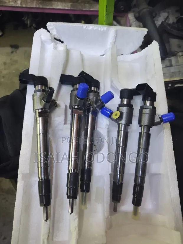 Brand New Fuel Injector Nozzles for Ford Ranger 3.2/2.2 - 1