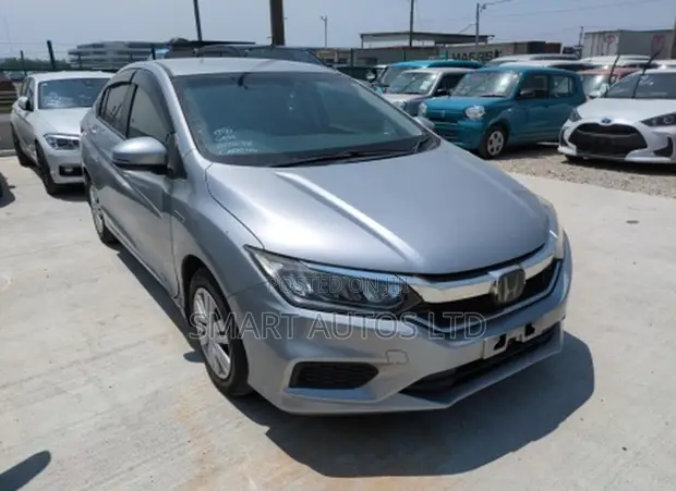 Honda Grace 1.5 Hybrid FWD 2019 Silver - 1