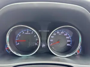 Toyota Mark X 2011 Nyeupe L Pear