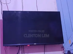 Vision Plus 32-inch Smart TV