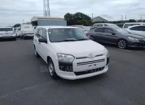 Toyota Probox 2019