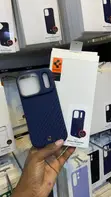 Spigen Aramid MagFit Carbon Case for iPhone 17 Pro - 1