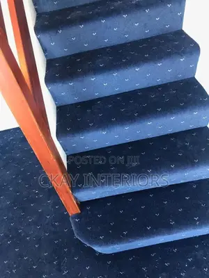 Carpet ya Ukuta kwa Ukuta ya Maua ya Bluu ya Presidential