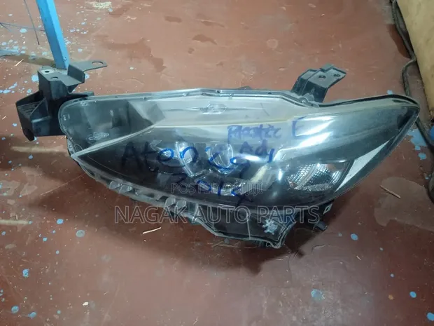 Mazda Atenza 2015 Xenon Headlight - 1