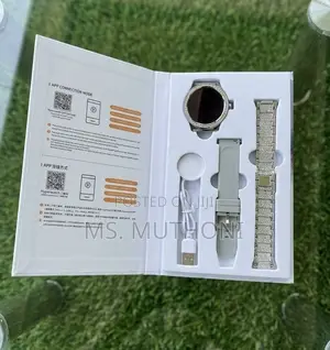 Premium Ladies' Smartwatch Gift Set