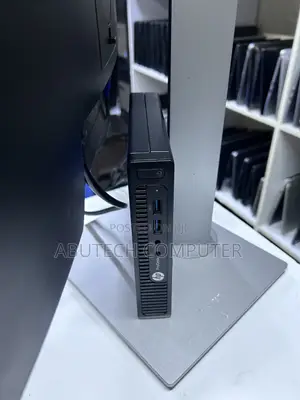 HP ProOne 400 G2 Mini Desktop Computer 24" Monitor