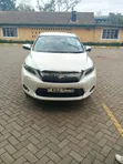 Toyota Harrier 2.0 2015 Nyeupe - 2