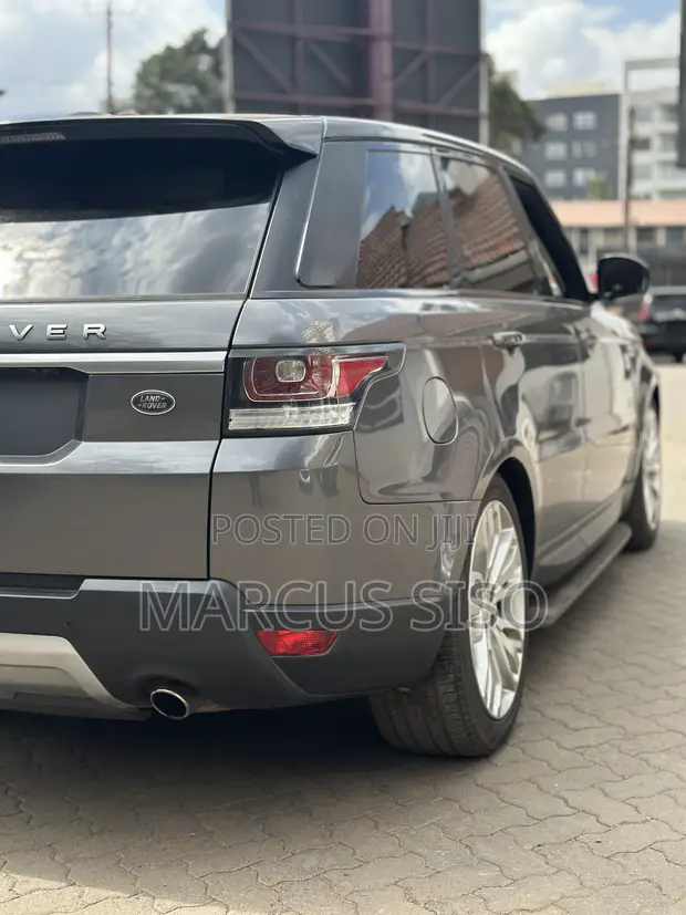2016 Land Rover Range Rover Sport HSE 3.0L Petrol - 1