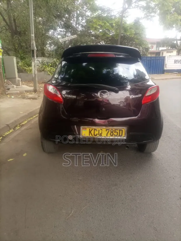 Mazda Demio 2012 Burgundy - 1