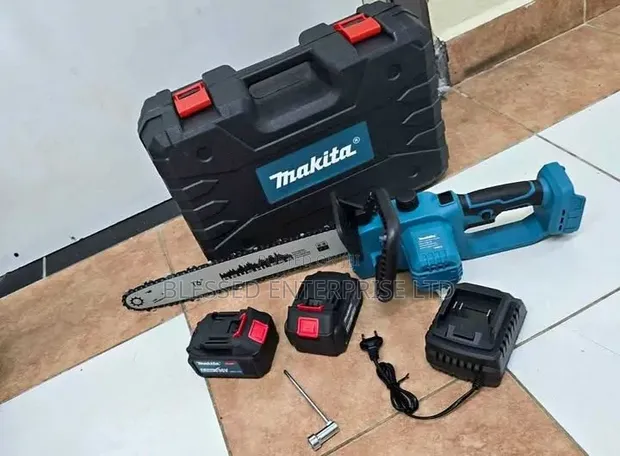 Mashine Mpya ya Chainsaw ya Makita - 1