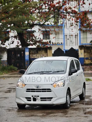 Daihatsu Mira 2020