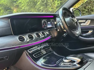 Mercedes-Benz E200 2017 Silver