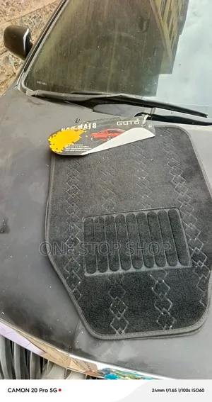 Brand New Woolen Car Floor Mats with Ribbed Heel Pad