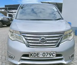 Nissan Serena Hybrid 2014 Nyeusi
