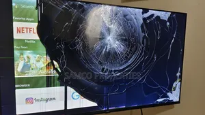 TCL TV ya 43" - Skrini Imevunjika