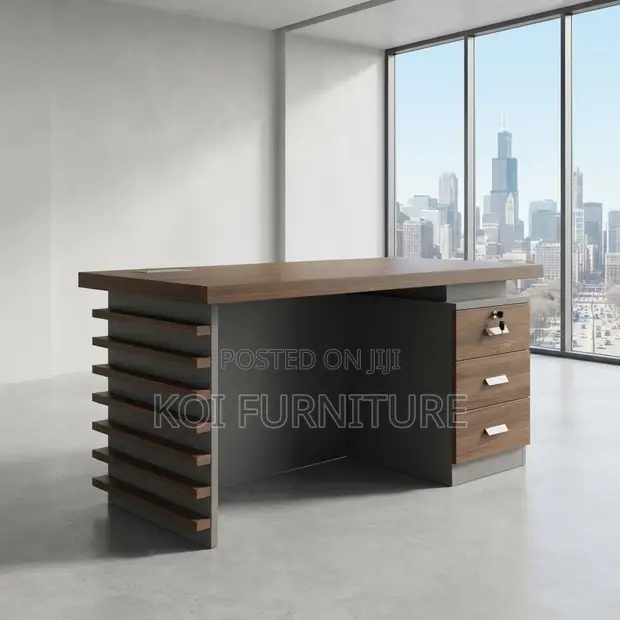 Golden Modern 1400mm Executive Office Desk - 1