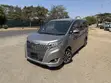 Toyota Esquire 2.0 FWD (Viti 7) 2019 Dhahabu - 2