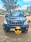 Toyota Land Cruiser 2008 Nyeusi - 3