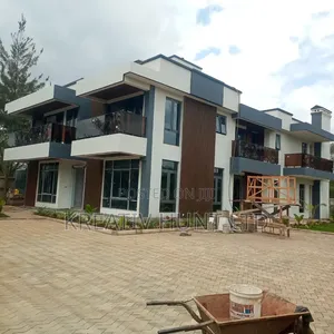 Exterior Finishes & General Outlook by Kreativ