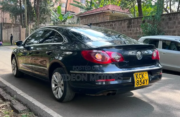 Volkswagen Passat CC 2010 Black - 1