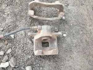 Honda CR-V Brake Caliper (Used)