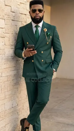Men's Double Breasted Suit - Coffee Brown