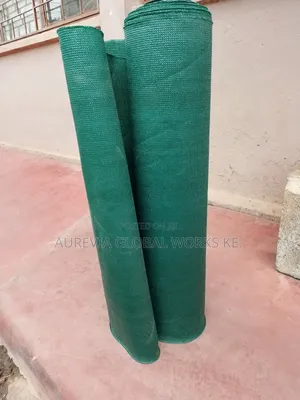 Kivuli cha Gari Kisichoingiza Maji 100%