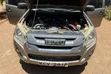 Isuzu D-MAX 2019 Gold - 3
