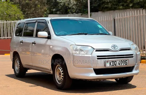 Toyota Probox 2016 Silver - 1
