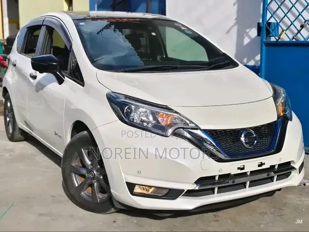 Nissan Note 1.2 Petrol 2019 White - 1