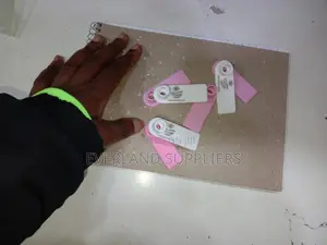 Vitambulisho vya Masikio Vinavyostahimili Hali ya Hewa kwa Kondoo na Mbuzi