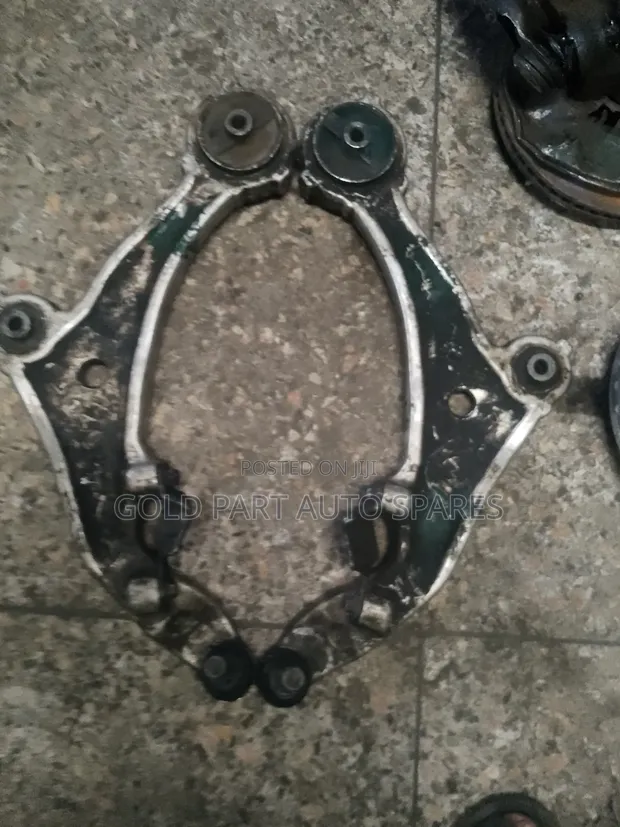 Nissan Teana Front Controller Arm (Ex-Japan) - 1