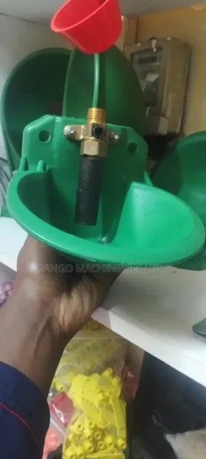 Heavy Duty Plastic Cow Drinker