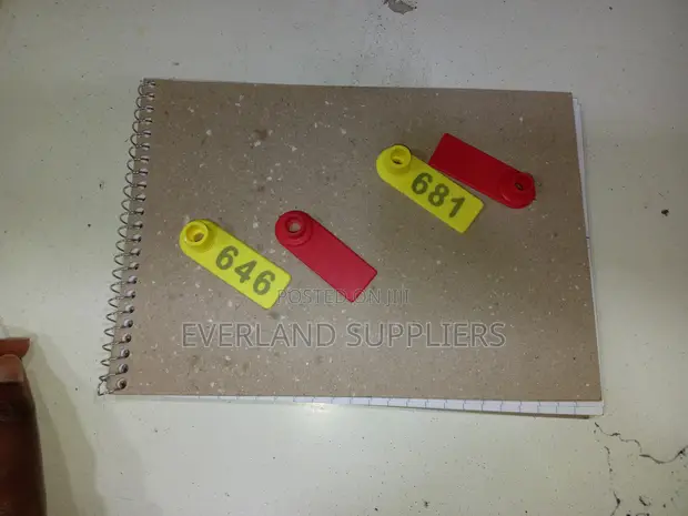 Ear Tags - Long-Lasting Numbers - 1
