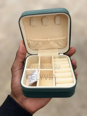 Sanduku la Vito la Faux Leather Rangi ya Kijani Kibichi