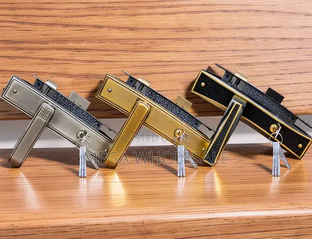 Complete Heavy Duty Door Lock Set with Handles & Keys - 1