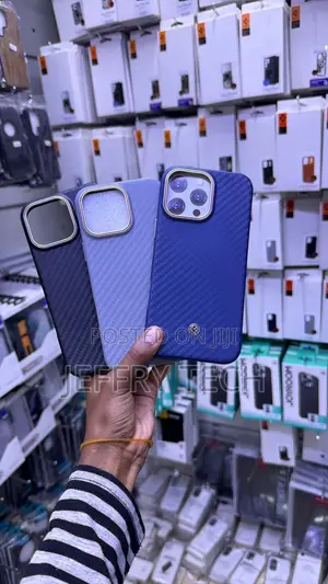 Carbon Fiber Style iPhone 15 Pro Cases